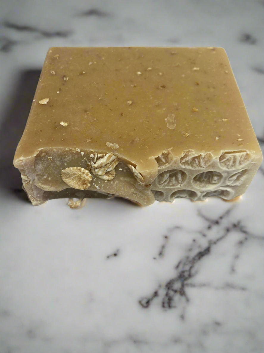 Oat Milk, Oats & Honey Natural Soap