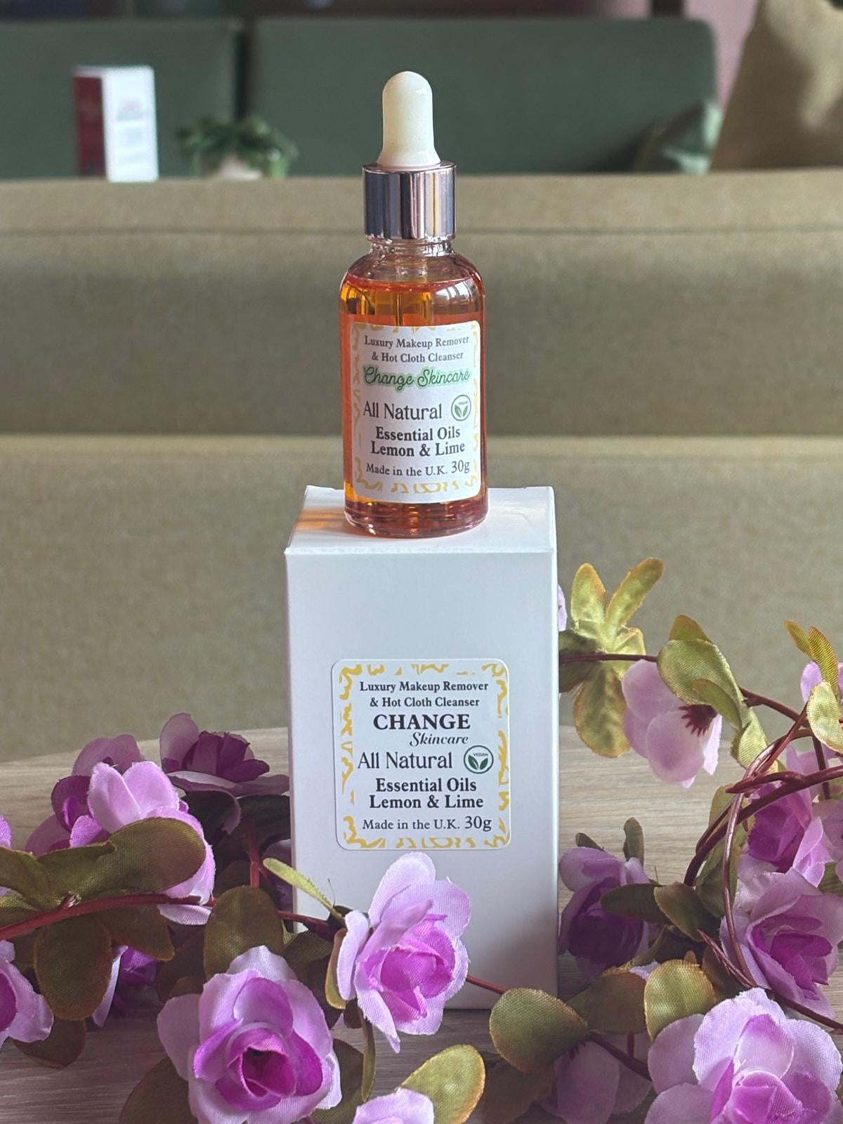 Luxury Hot Cloth Cleanser & Make Up Remover Oil