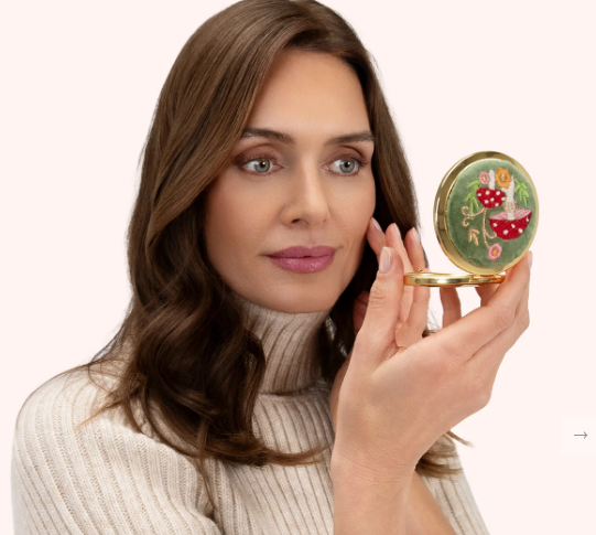 Powder Luxury Compact Mirror