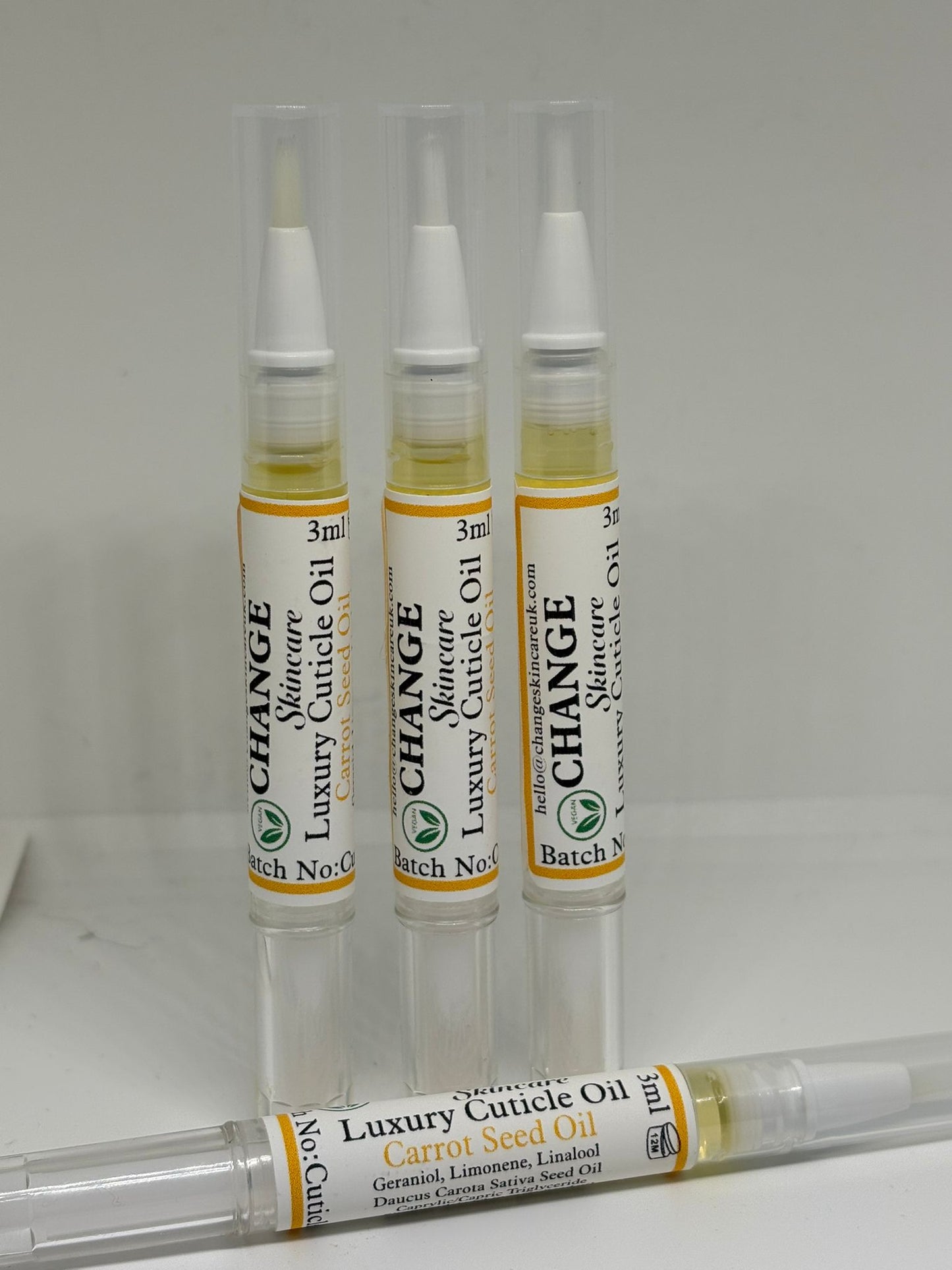 Cuticle Oil Enriched with Essential Oils