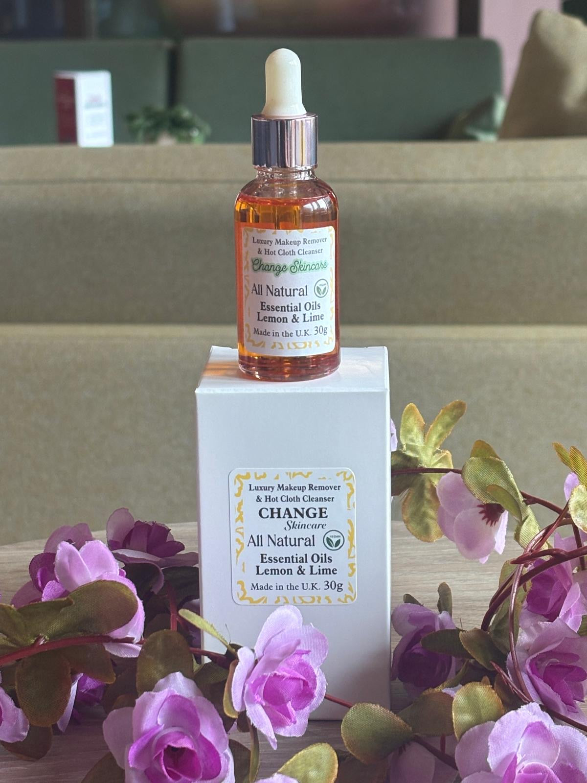 Luxury Hot Cloth Cleanser & Make Up Remover Oil
