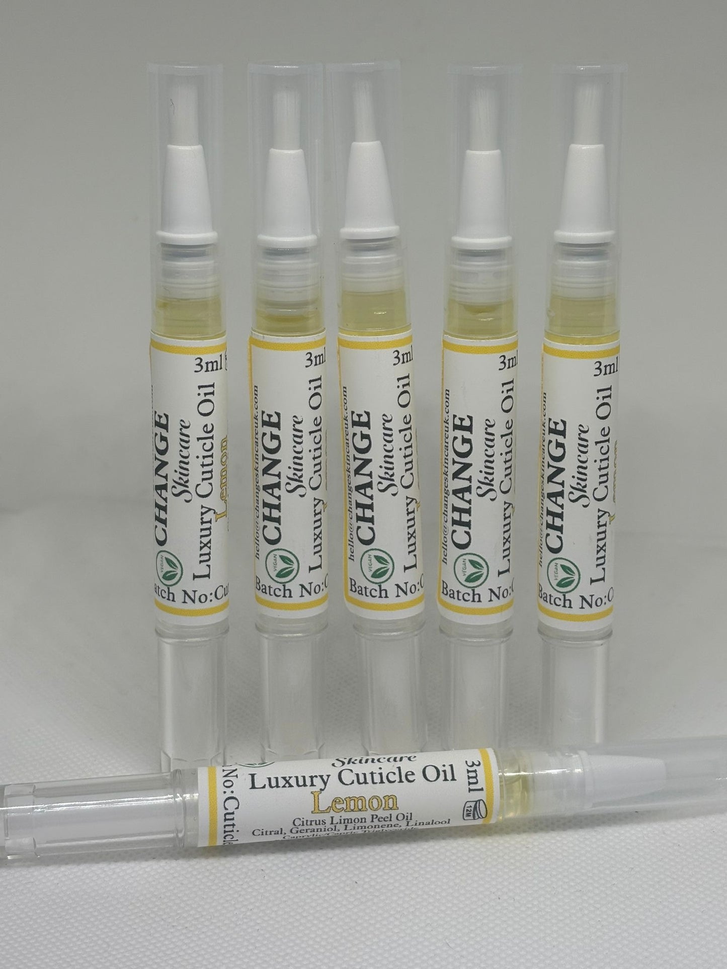 Cuticle Oil Enriched with Essential Oils